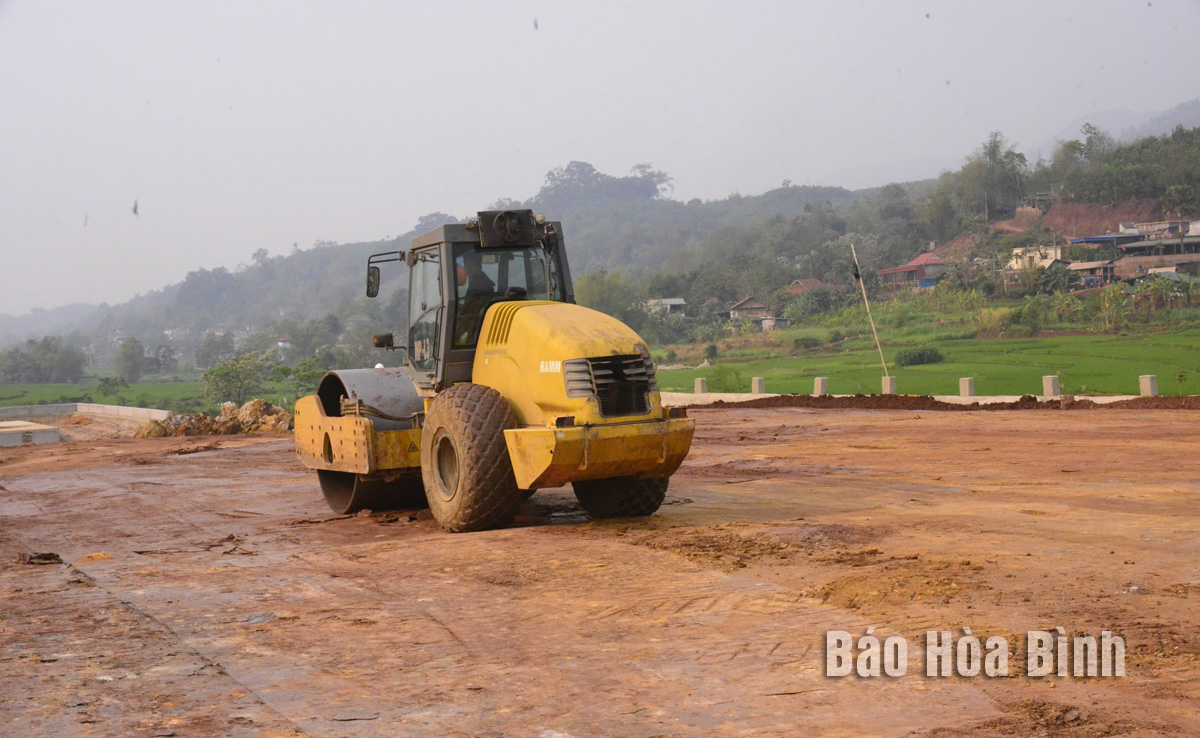 Ổn định cuộc sống người dân vùng sạt lở thiên tai xóm Rài, xã Tuân Đạo