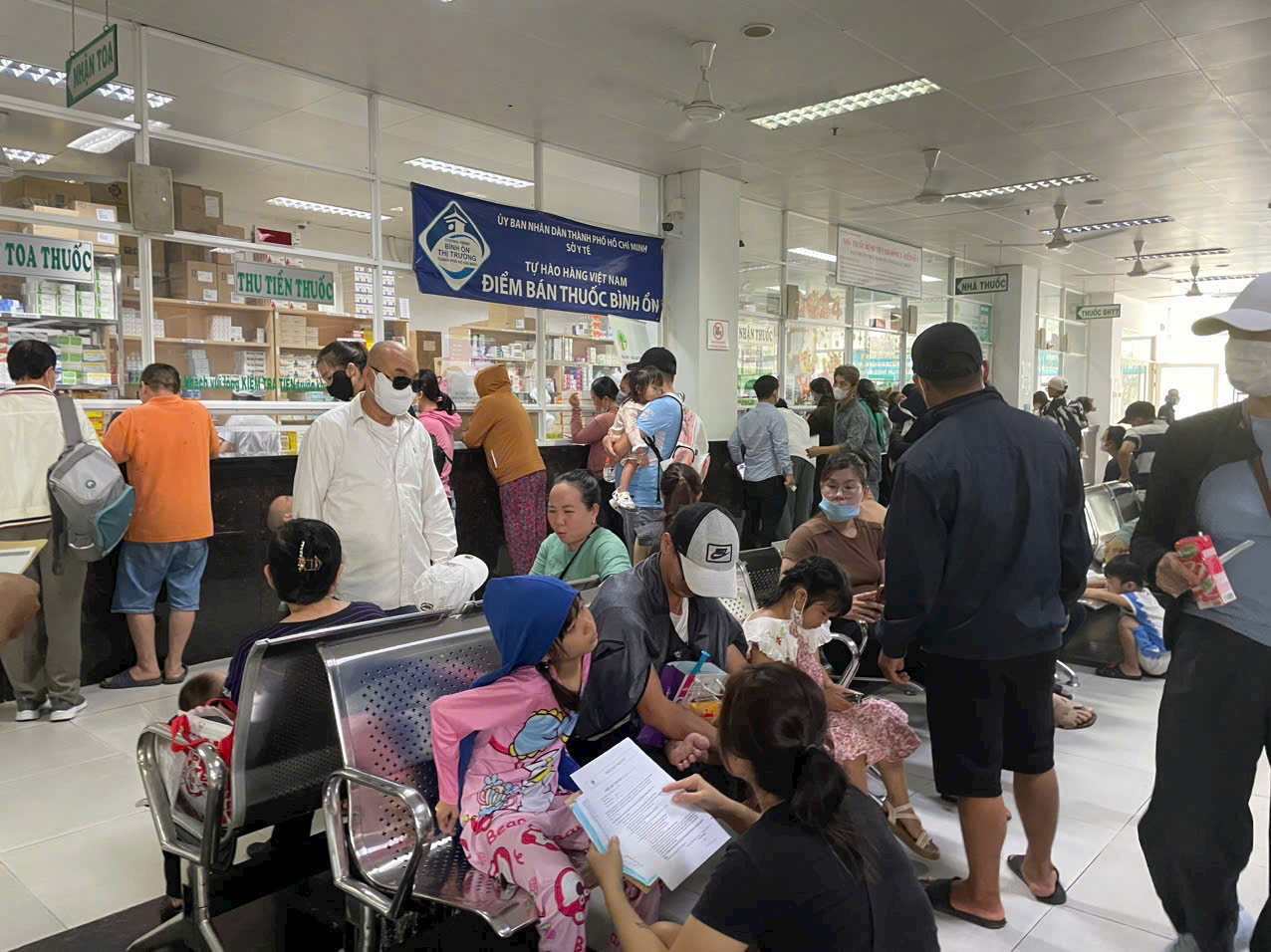 Thời tiết nắng nóng, trẻ dễ mắc những bệnh lý nào?