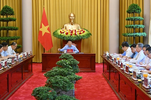 Chủ tịch nước Lương Cường làm việc Văn phòng Chủ tịch nước về các nhiệm vụ trọng tâm tháng 6