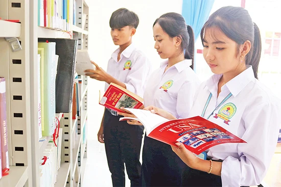 Nét đẹp học sinh, sinh viên vùng đồng bào dân tộc thiểu số