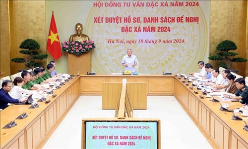 Hội đồng tư vấn đặc xá năm 2024 họp xét duyệt hồ sơ, danh sách đề nghị đặc xá