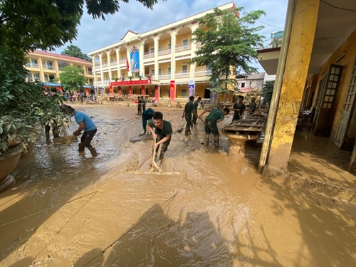 Để niềm vui đến trường trọn vẹn