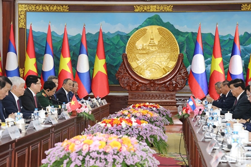 Chủ tịch nước Lương Cường hội đàm với Tổng Bí thư, Chủ tịch nước Lào Thongloun Sisoulith