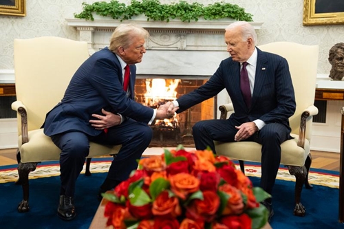 Tổng thống Joe Biden tiếp Tổng thống đắc cử Donald Trump tại Nhà Trắng