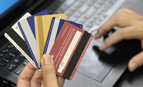 Cho thuê, bán tài khoản ngân hàng là tiếp tay cho lừa đảo
