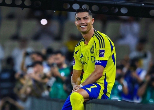 Al Nassr đàm phán với Ronaldo, Mbappe là "Cầu thủ xuất sắc nhất câu lạc bộ"