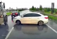 Xử phạt tài xế đi ngược chiều trên cao tốc Hà Nội - Bắc Giang