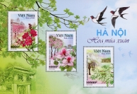 Giới thiệu bộ tem “Hà Nội 12 mùa hoa”