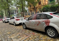 Hà Nội: Tạm giữ hình sự 4 đối tượng tạt sơn vào nhiều xe ô tô