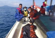 Rơi trực thăng tại Indonesia, phi hành đoàn thiệt mạng và mất tích