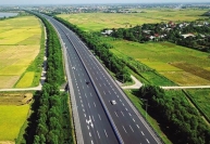 Đầu tư mở rộng đường cao tốc Bắc - Nam phía Đông đoạn La Sơn - Hòa Liên