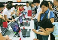 Dừng chính sách tín dụng để mua máy tính học trực tuyến cho học sinh, sinh viên khó khăn