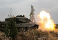 Nga cảnh báo Anh về kế hoạch cung cấp loại đạn dược nguy hiểm cho Ukraine