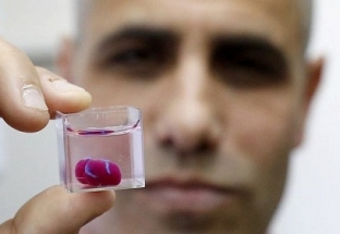 Lần đầu tiên tạo ra trái tim cấy ghép trên người bằng công nghệ 3D
