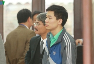 Bị cáo Hoàng Công Lương giữ quyền im lặng với chính luật sư của mình