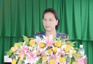 Chủ tịch Quốc hội tiếp xúc cử tri quận Ninh Kiều, TP Cần Thơ