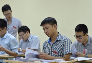 Chấm thẩm định bài thi THPT tại Hòa Bình, Lâm Đồng, Bến Tre