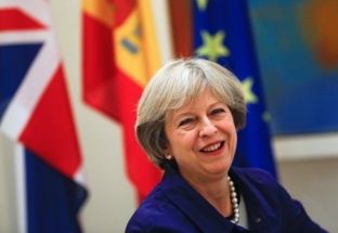Chính phủ Thủ tướng Anh Theresa May vượt qua bỏ phiếu bất tín nhiệm