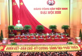 Đoàn Chủ tịch Đại hội XIII gồm 16 Ủy viên Bộ Chính trị và đồng chí Trần Thanh Mẫn