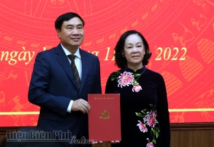 Công bố Quyết định của Bộ Chính trị về việc bổ nhiệm Bí thư Tỉnh ủy Điện Biên