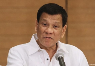 Tổng thống Duterte dọa bắn hạ người vi phạm lệnh phong tỏa chống Covid-19