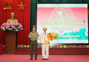 Công bố quyết định bổ nhiệm lãnh đạo Công an Phú Yên, Hòa Bình