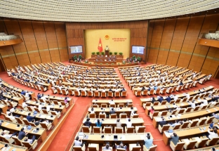 Quốc hội thông qua 4 luật và 6 nghị quyết trong 2 ngày đầu tuần