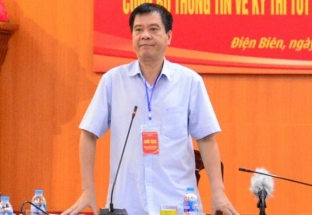 Cựu Giám đốc Sở GD-ĐT Điện Biên Nguyễn Văn Kiên chuẩn bị hầu tòa