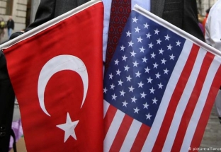 Mỹ tạm đóng cửa cơ quan ngoại giao, quan hệ Mỹ-Thổ đứng trước sóng gió