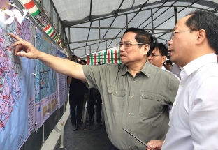 Thủ tướng Phạm Minh Chính kiểm tra Dự án cao tốc khu vực ĐBSCL