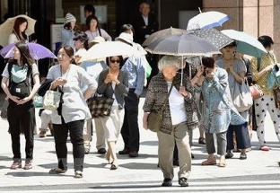 Nhật Bản “oằn mình” chống chọi với đợt nắng nóng kỷ lục trong lịch sử