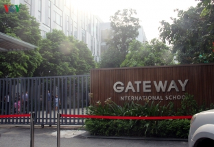 Học sinh trường Gateway bị bỏ quên trên xe tử vong trước khi nhập viện