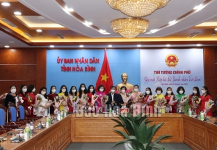 Thủ tướng Chính phủ gặp mặt Hiệp hội Nữ doanh nhân Việt Nam