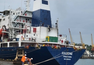 Chuyến tàu chở ngũ cốc Ukraine đầu tiên rời cảng Odessa