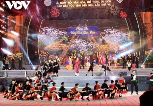 Khai mạc Lễ hội hoa Ban ở Điện Biên
