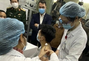 Buổi tiêm thử nghiệm vaccine Covid-19 Việt Nam diễn ra an toàn