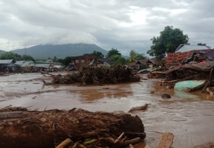 Ít nhất 50 người chết vì lũ lụt và lở đất tại Indonesia và Timor Leste