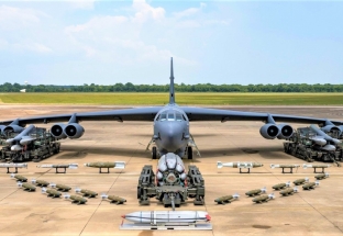Kho vũ khí mới đáng sợ của máy bay B-52