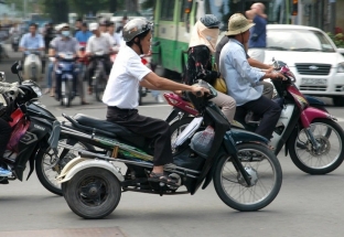Gỡ khó để người khuyết tật được cấp bằng lái xe máy thuận lợi hơn