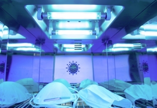 Nhật Bản dùng robot tia cực tím để tiêu diệt virus SARS-CoV-2
