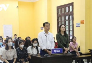 Lạng Sơn xét xử sơ thẩm gần 20 bị cáo vì tội "mua bán tài liệu bí mật Nhà nước"