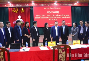 Bí thư Tỉnh ủy Nguyễn Phi Long: Đảng bộ huyện Lương Sơn tập trung chỉ đạo hoàn thành các tiêu chí đô thị loại IV