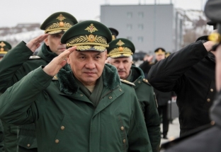 Căng thẳng miền đông Ukraine nóng lên, Nga tuyên bố quân đội “sẵn sàng chiến đấu”