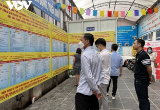 Hàng nghìn việc làm thời vụ chờ học sinh, sinh viên Hà Nội trước Tết Quý Mão 2023