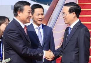 Chủ tịch nước đến Bắc Kinh, bắt đầu tham dự Diễn đàn cấp cao 'Vành đai và Con đường'