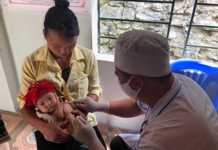 WHO: 20 triệu trẻ em chưa tiêm vaccine sởi, bạch hầu, uốn ván