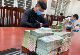 Hà Nội: Triệt phá đường dây đánh bạc qua mạng, bắt giữ 18 đối tượng