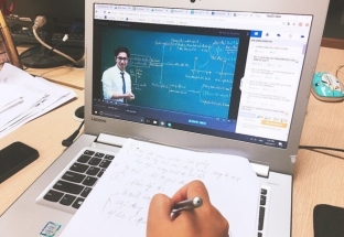 Hà Nội: Cơ sở giáo dục công lập chỉ thu 75% mức học phí khi học trực tuyến