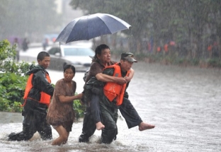 Chuyên gia Trung Quốc giải mã mưa lũ nghiêm trọng ở nước này