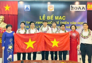 Học sinh Việt Nam giành 2 HCV tại Olympic quốc tế về Thiên văn và Vật lý thiên văn